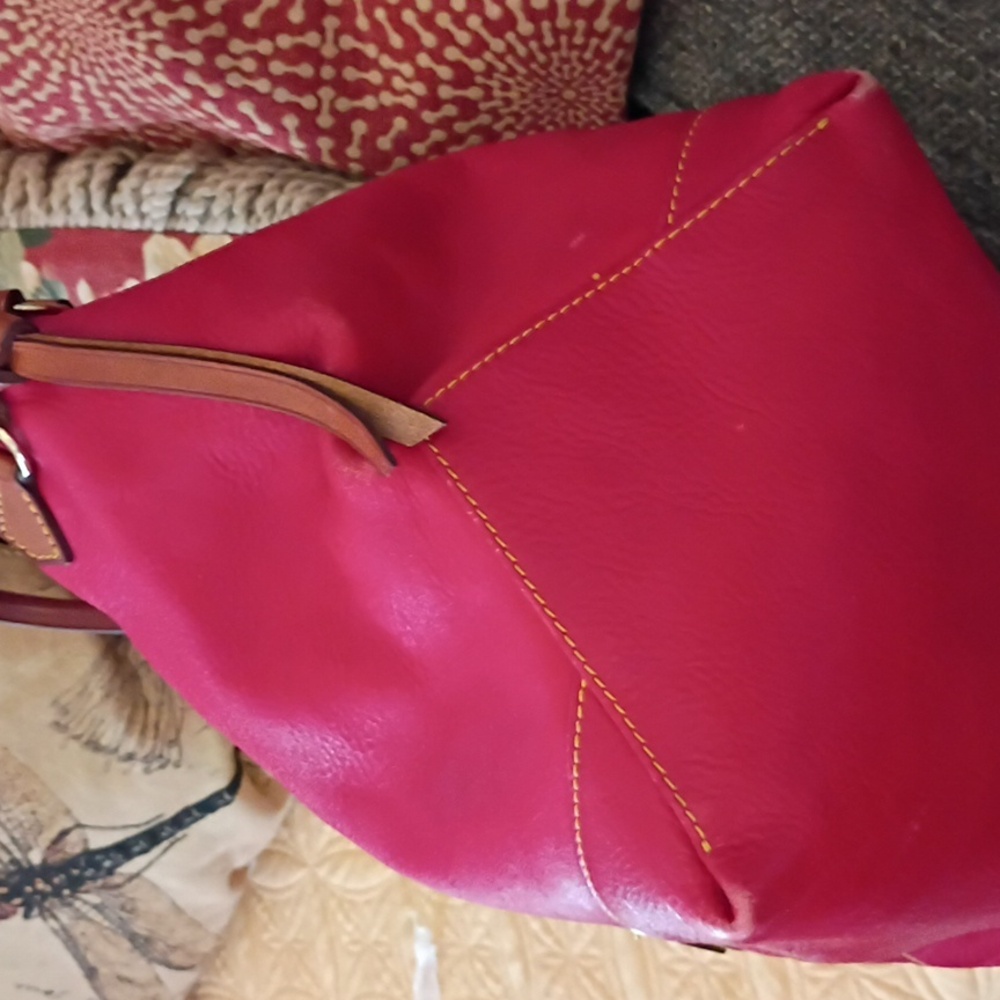 Dooney & Bourke Red Leather Tote /Oversized Bag with Original Dust Bag - Picture 6 of 12